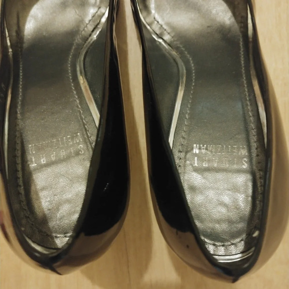 STUART WEITZMAN Black Solid Patent Leather Pumps - Picture 5 of 8